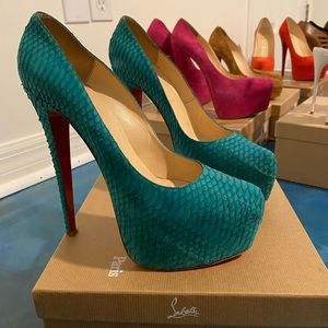 Daffodile 160 Watersnake